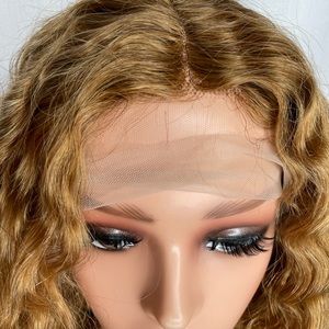 Golden Blonde 24-inch Water Wave 100% Malaysia Human Hair Wig